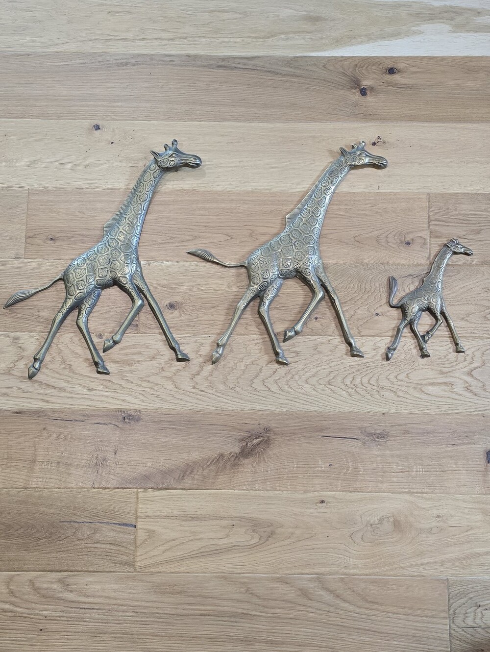 Vintage Brass Giraffe Family Wall Hanging Sculptures Set 3 Metal Art Statues